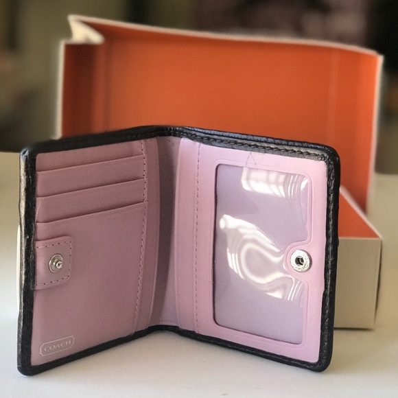 new mini coach wallet - Picture 2 of 5
